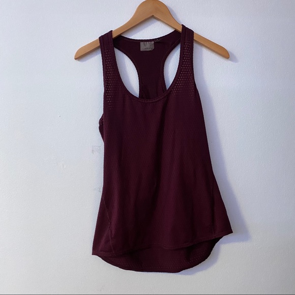 Athleta Tops - Athleta Chi Dot purple lightweight tank top
